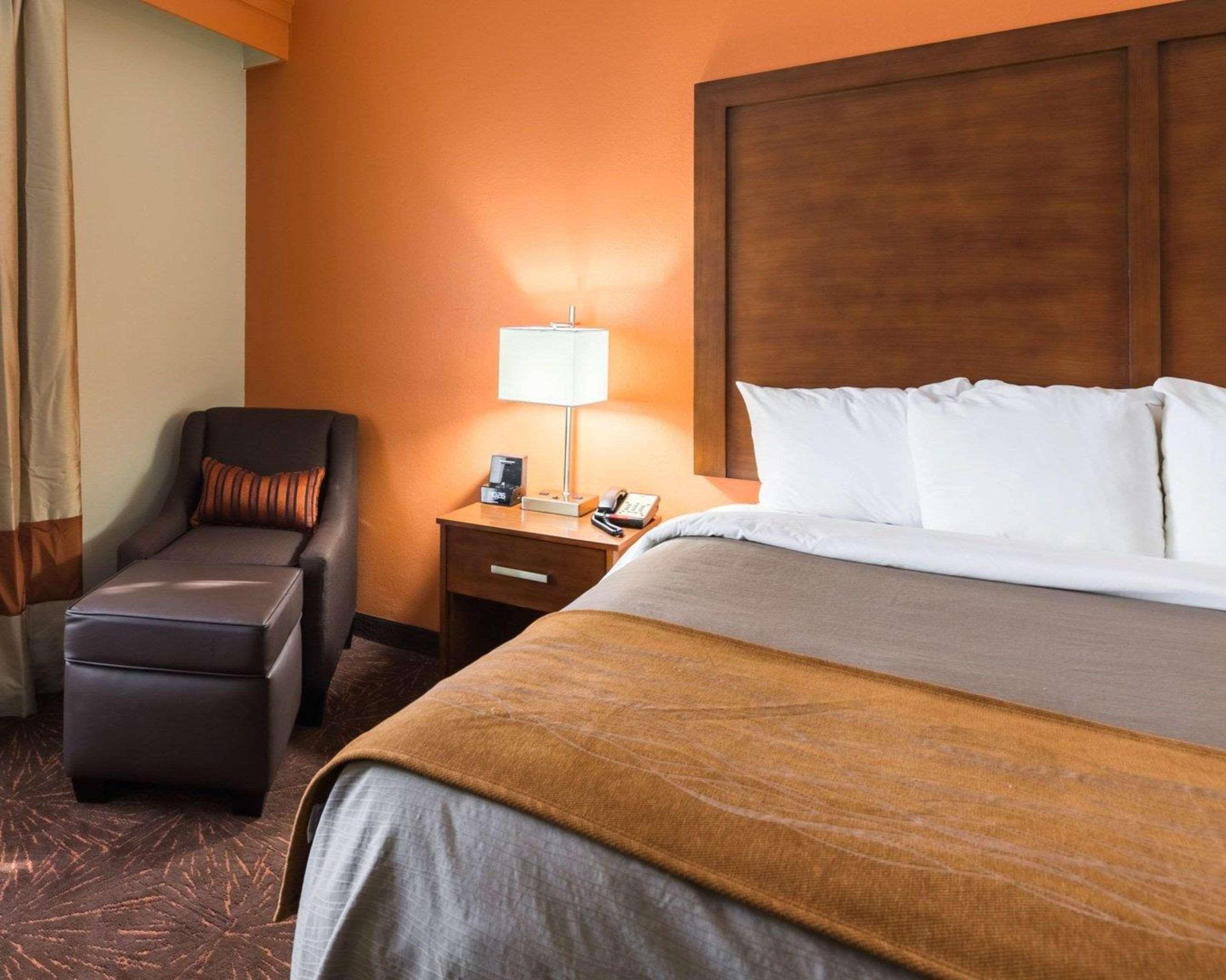 Econo Lodge Inn & Suites East Houston I-10 Extérieur photo