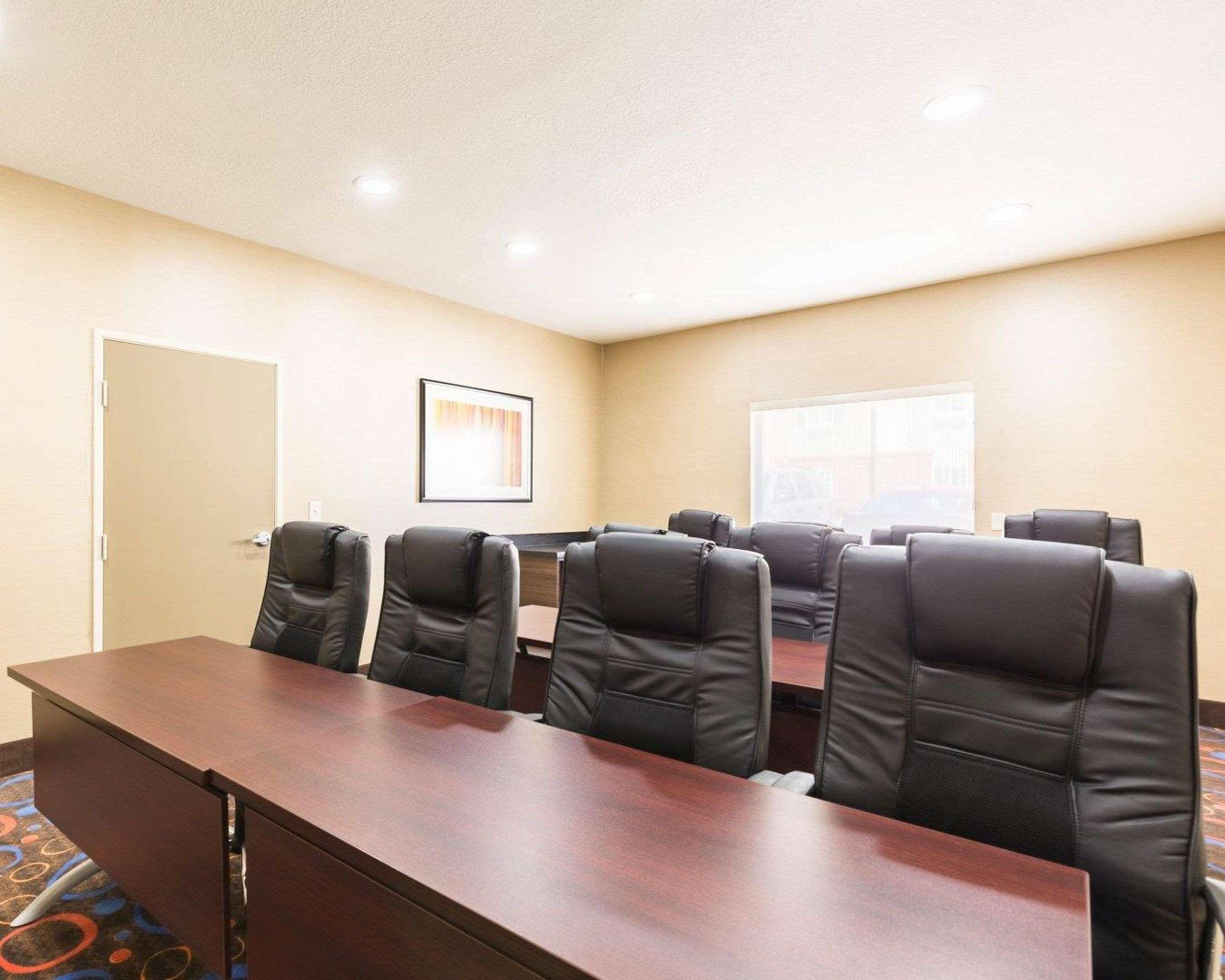 Econo Lodge Inn & Suites East Houston I-10 Extérieur photo