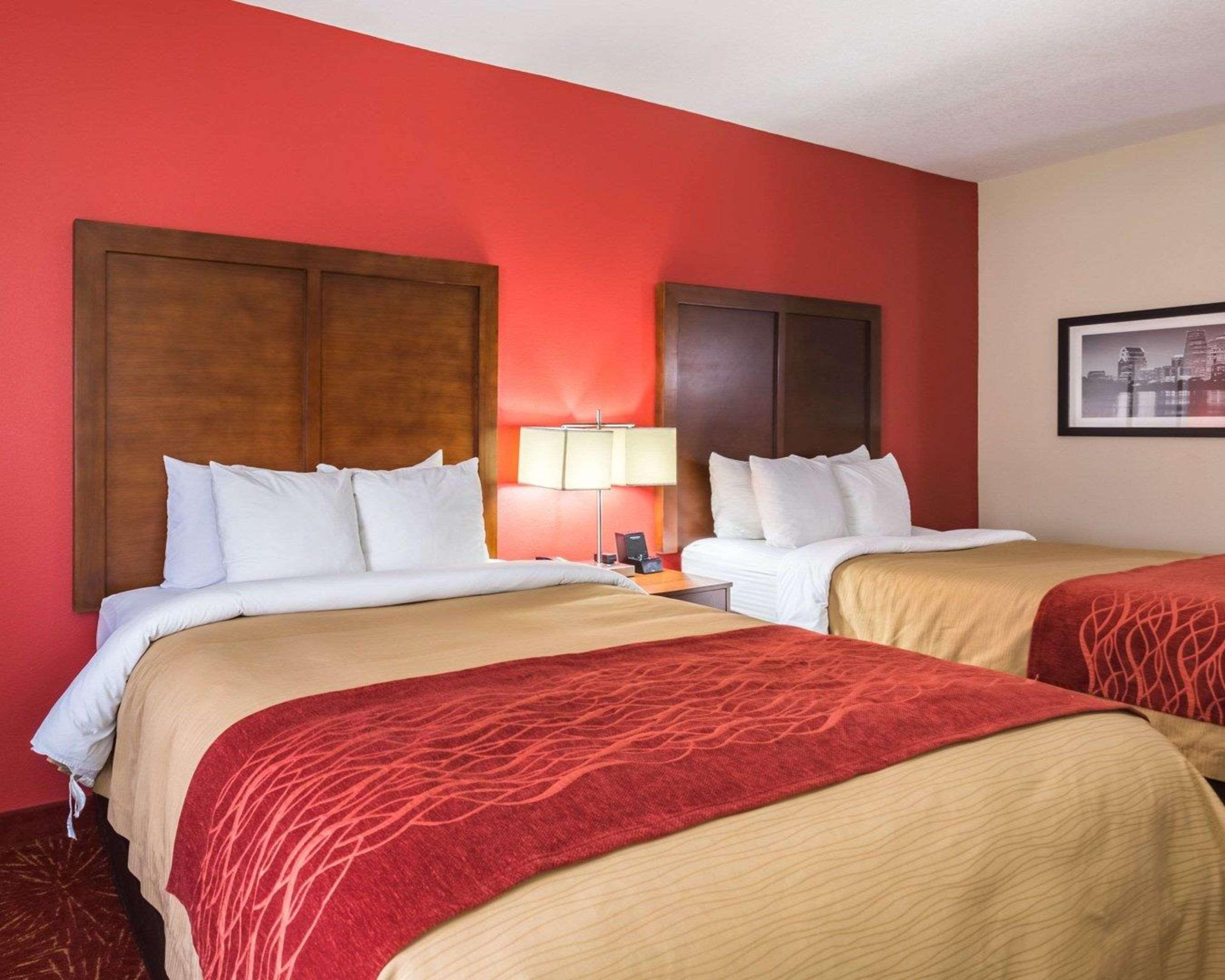Econo Lodge Inn & Suites East Houston I-10 Extérieur photo