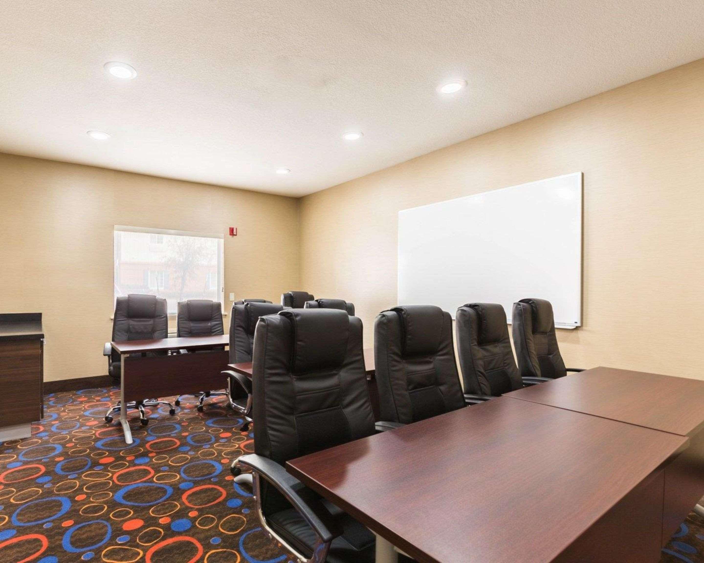 Econo Lodge Inn & Suites East Houston I-10 Extérieur photo