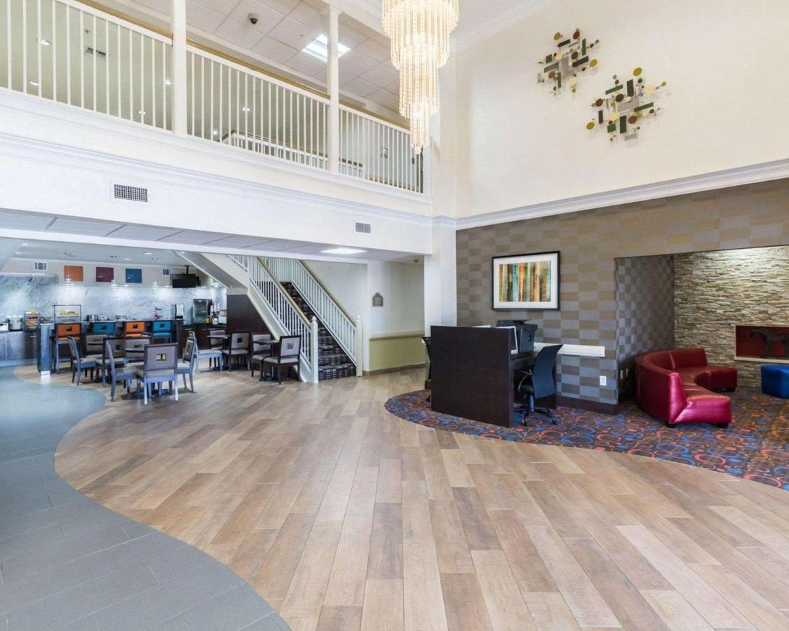 Econo Lodge Inn & Suites East Houston I-10 Extérieur photo