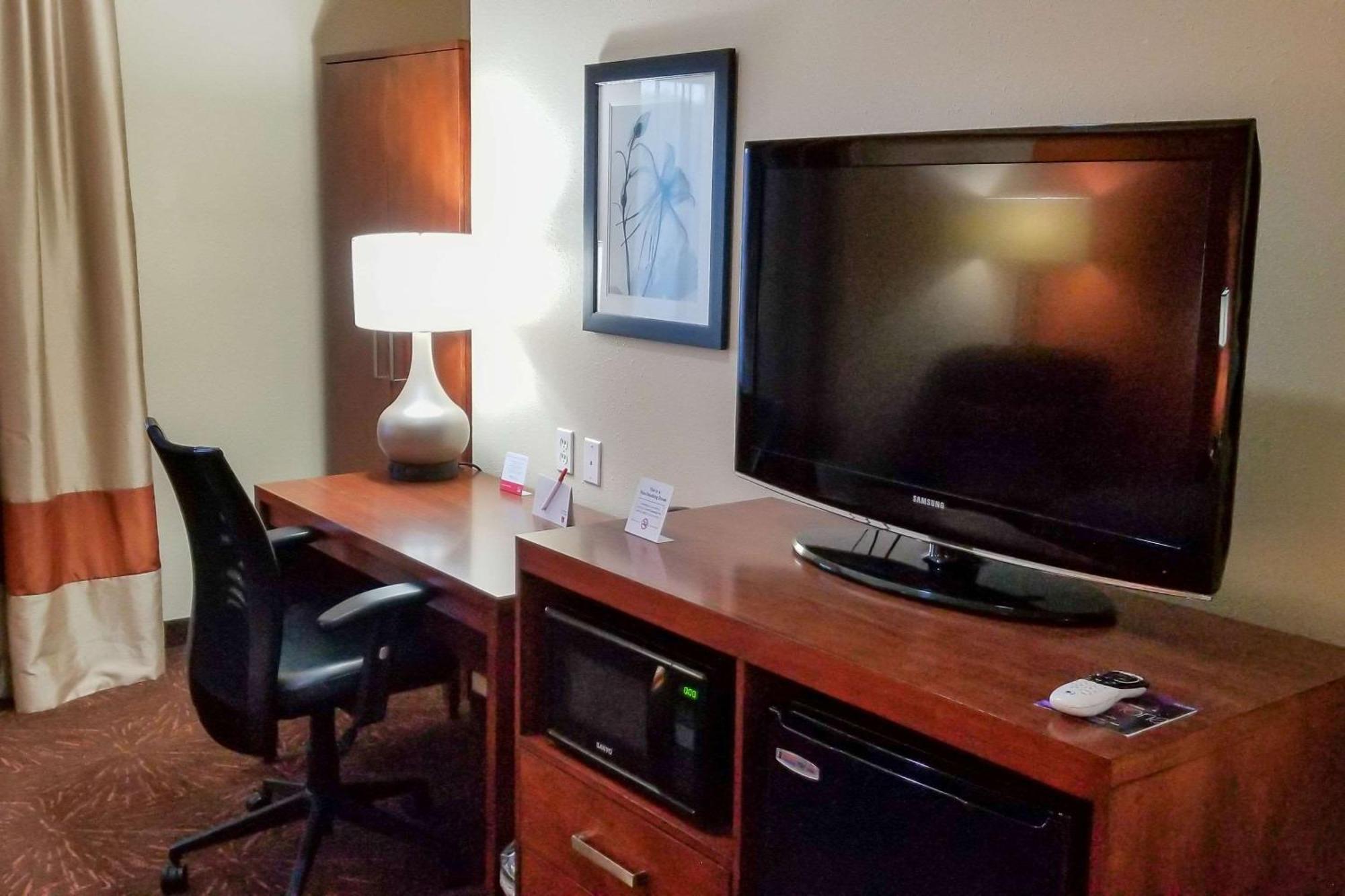 Econo Lodge Inn & Suites East Houston I-10 Extérieur photo